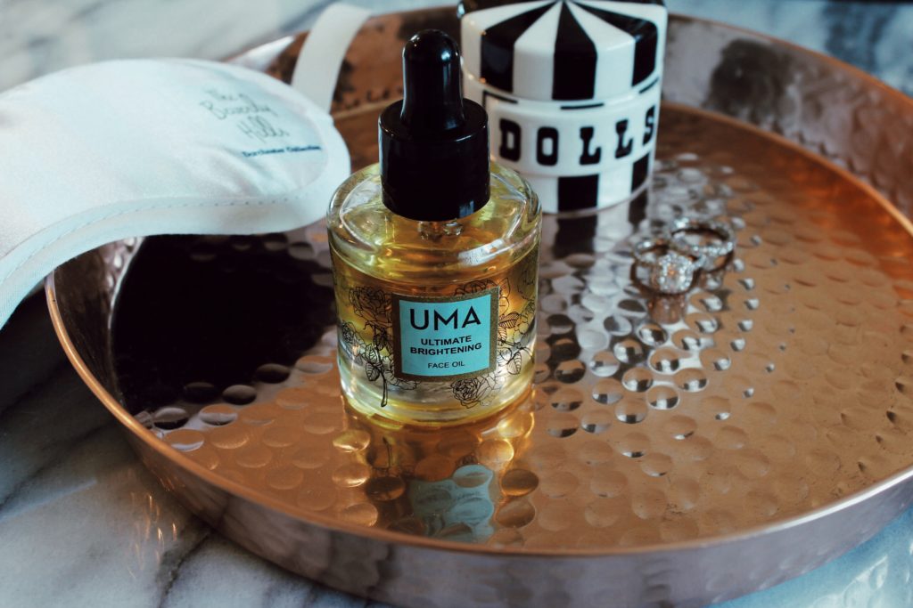 Uma Brightening Face Oil